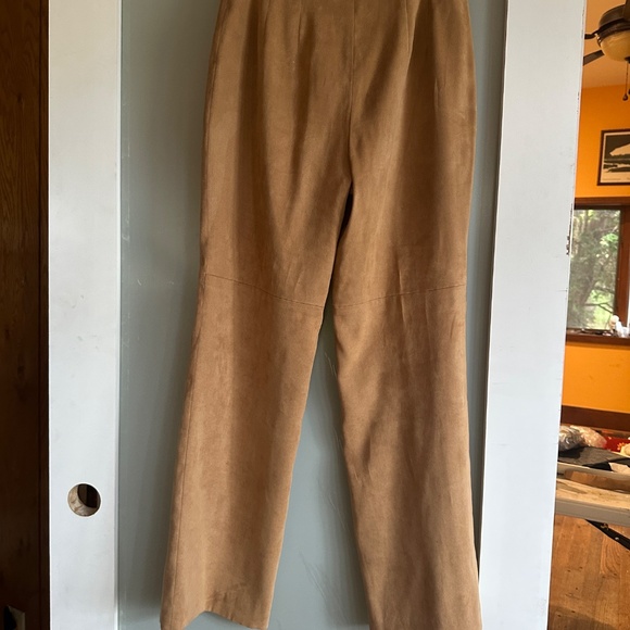 Talbots Petite 4 Faux Suede Pants, Darts, Brown Tan Fitted for Fall - Picture 4 of 12